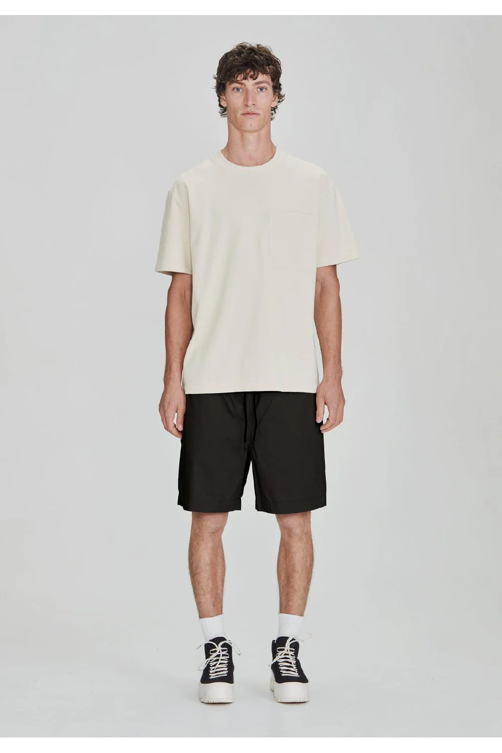 Commoners Cotton Walkshort Black - Image 4