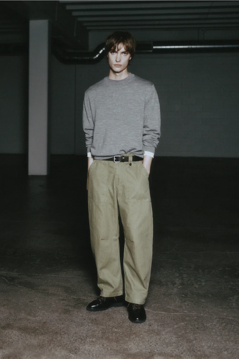 Porter James / Dart-Knee Fatigue Pants Olive Herringbone - Image 4