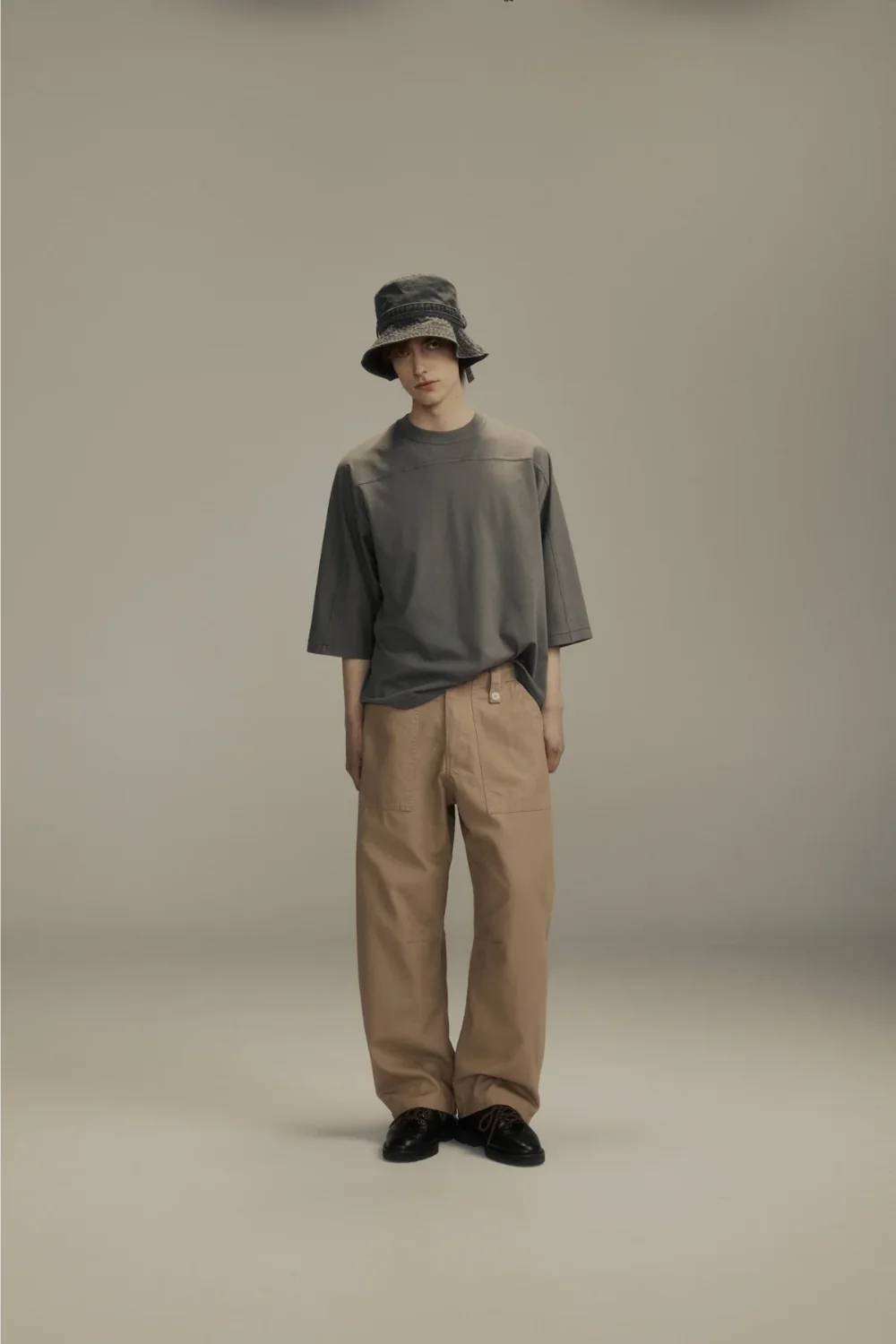 Porter James / Dart-Knee Fatigue Pants Taupe Herringbone - Image 4