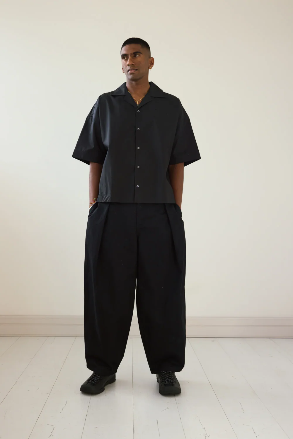 Idol Shirt - Black - Image 4
