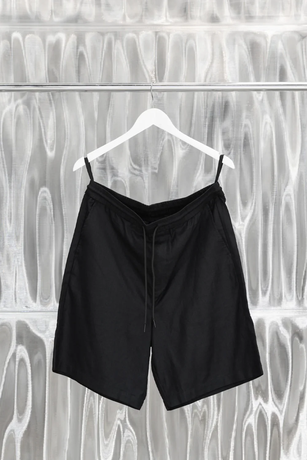 LINEN BLEND STUDIO SHORT BLACK