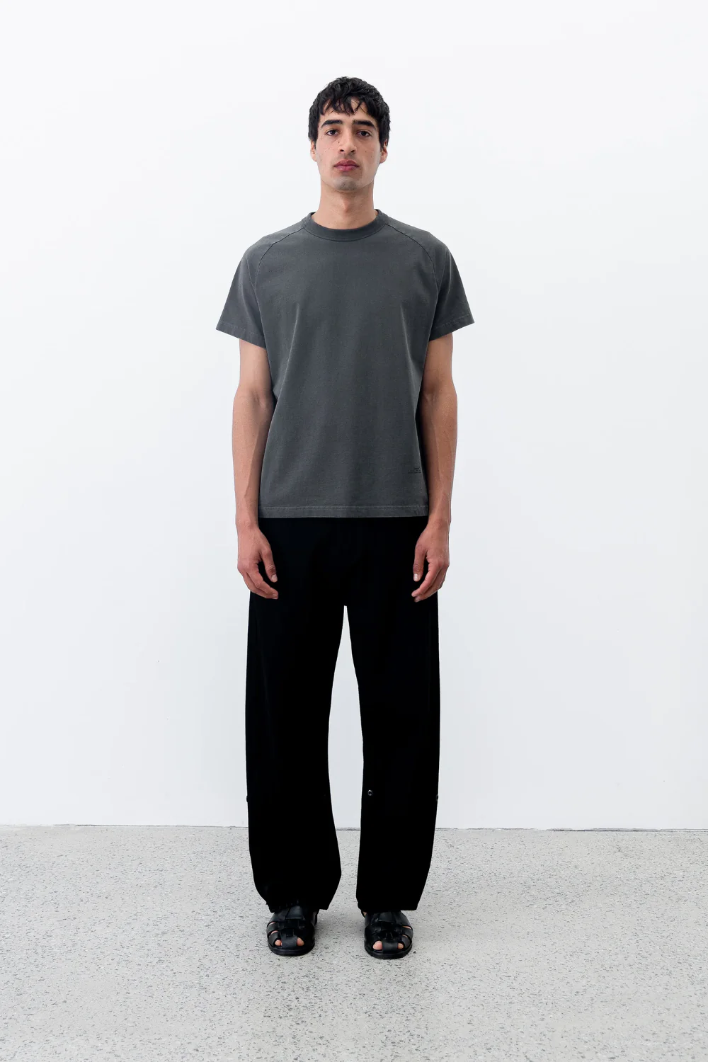 Observe / Raglan T-Shirt - Stone
