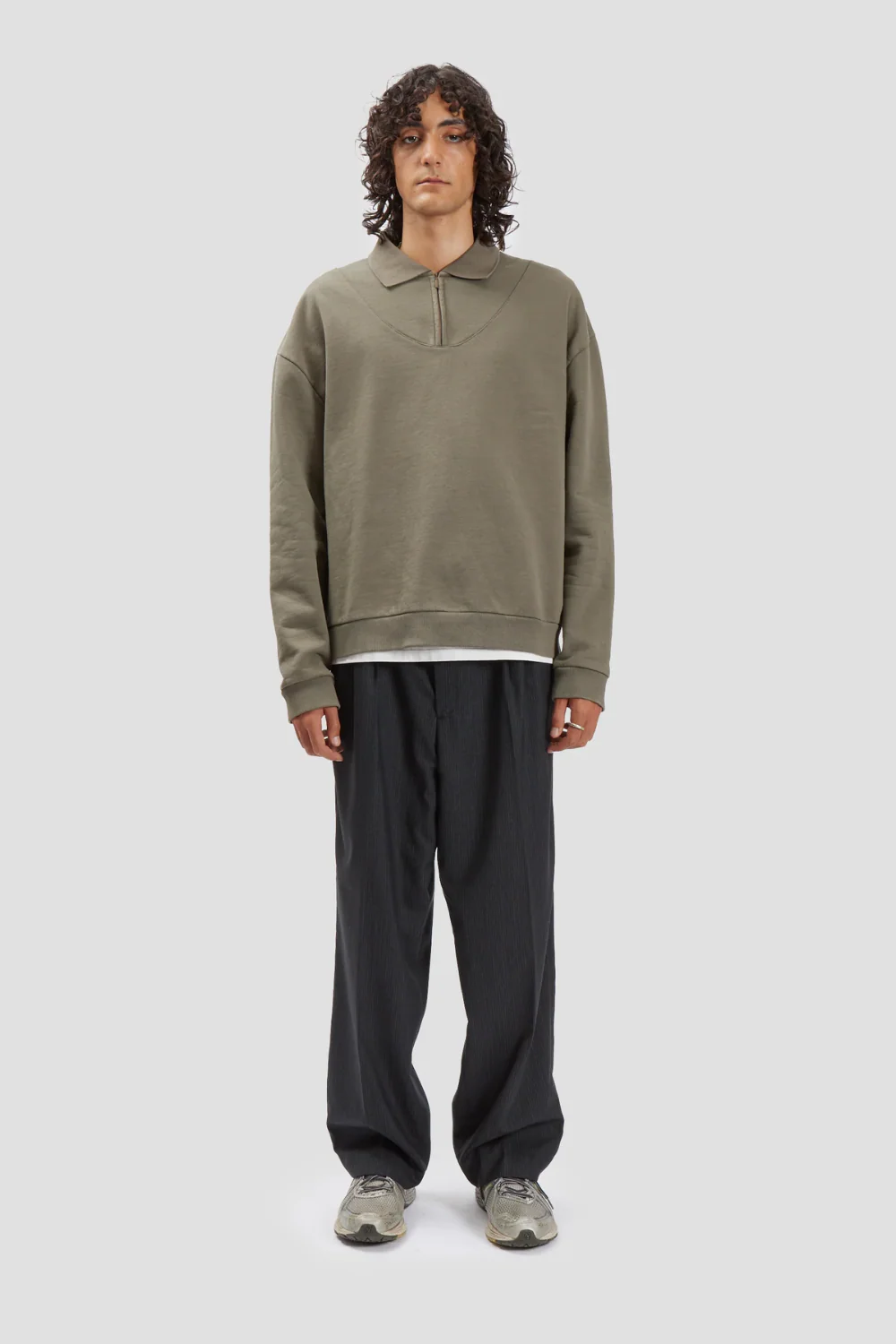 Fairly Normal - Polo Sweatshirt Taupe - Image 3