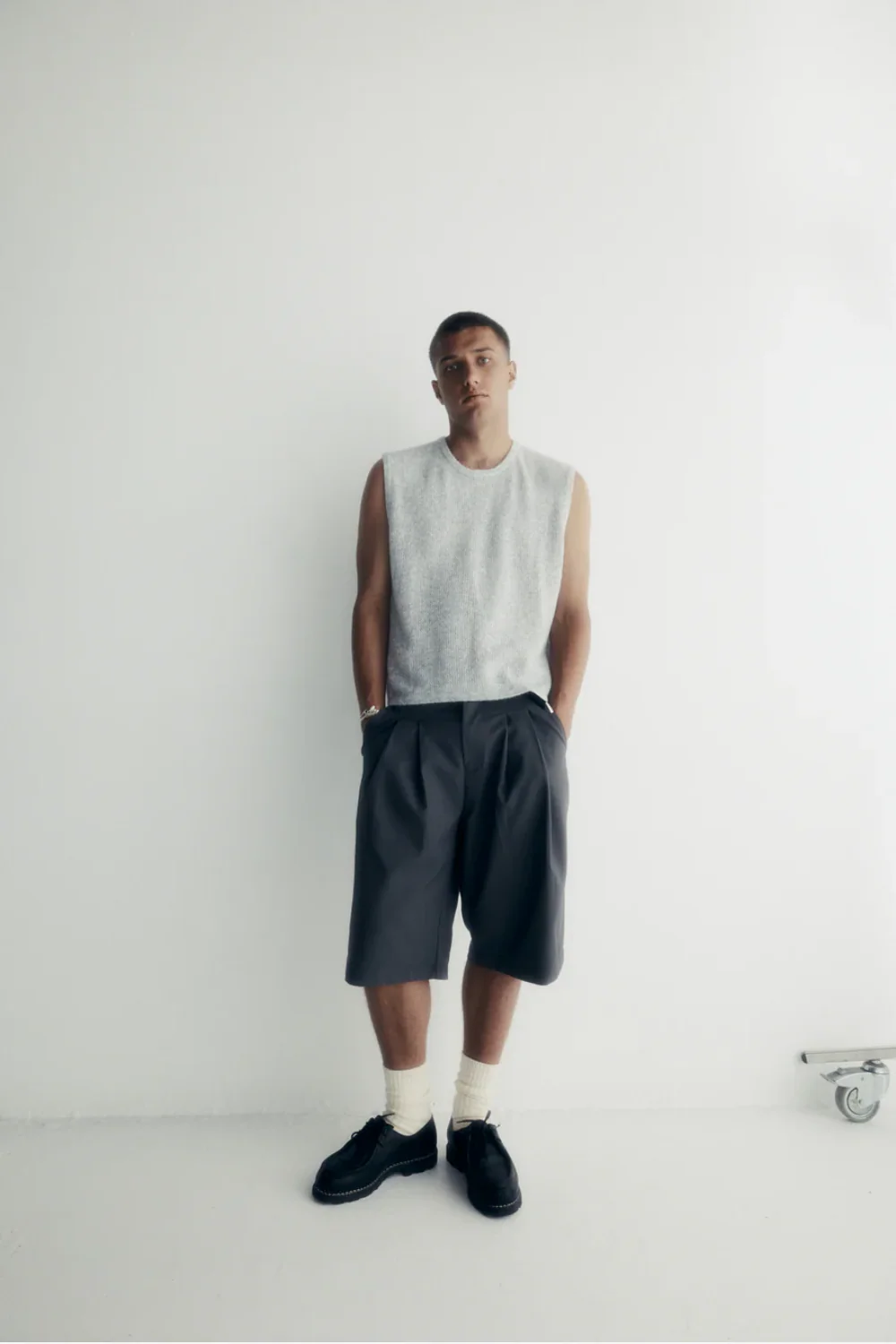 Porter James Sports Pleated Shorts Charcoal - Image 3