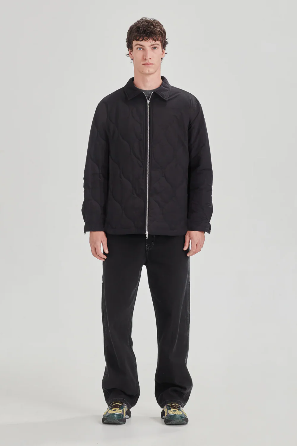 QUILTED ZIP JACKET - BLACK